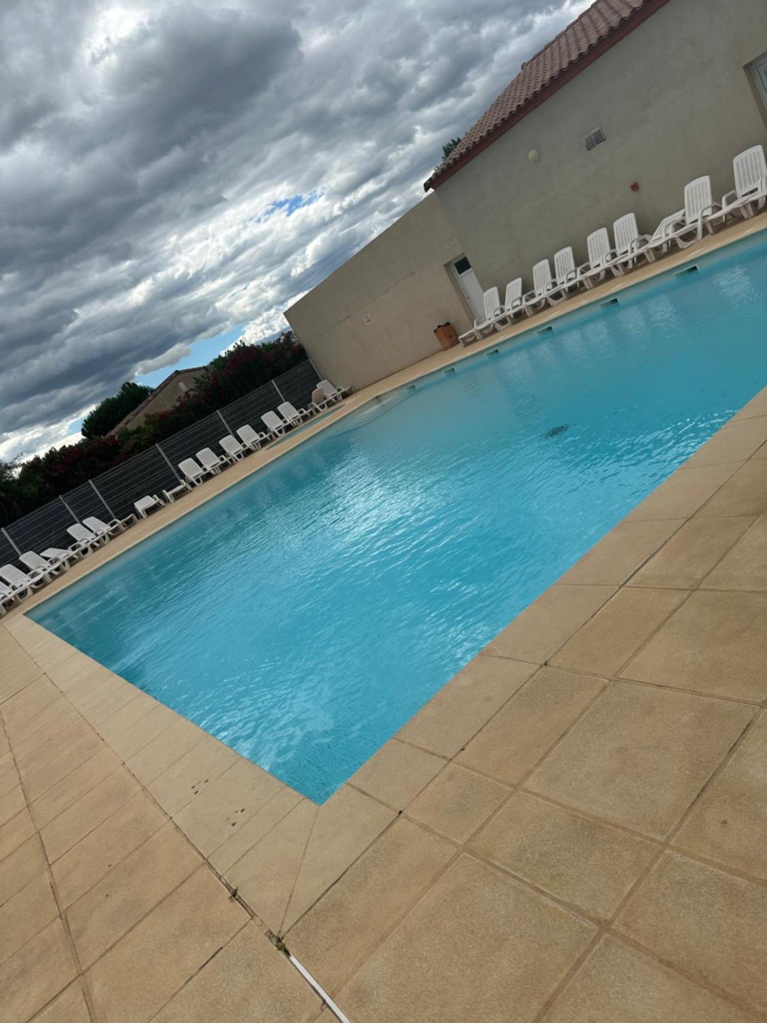 Maison Vacances Climatisee A 20 Minutes De La Mer Gallargues-le-Montueux Ngoại thất bức ảnh